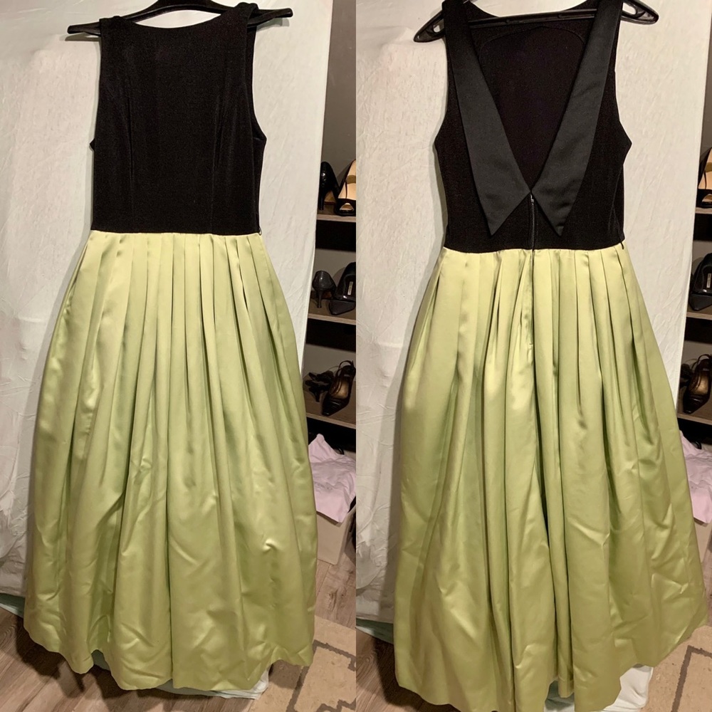 Cache Gown In Black And Chartreuse. - image 1